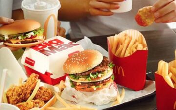 Đồ ăn nhanh McDonald có độc hại không?